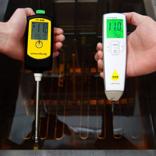 FT 440 and Oiltester in use